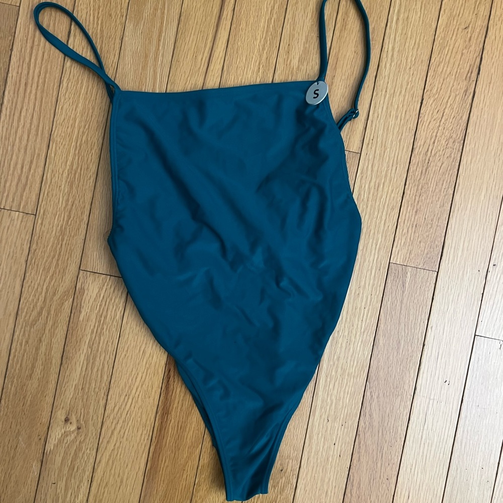 F21 one piece swimsuit